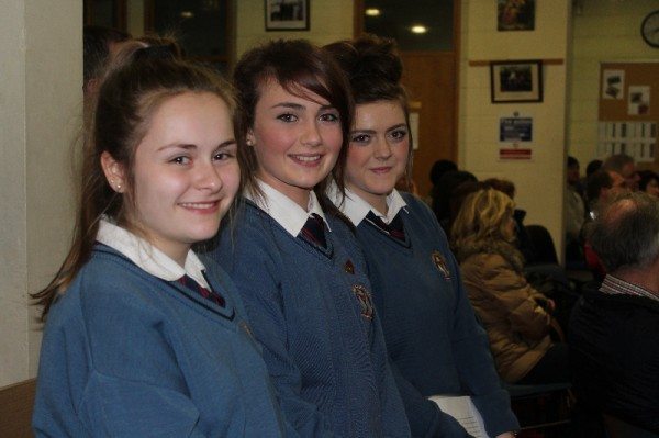 Danielle O’Connor, Emma Herbert and Nikita Harnett, Desmond College, with their Young Scientist Project entitled “Adjustable Crutch”