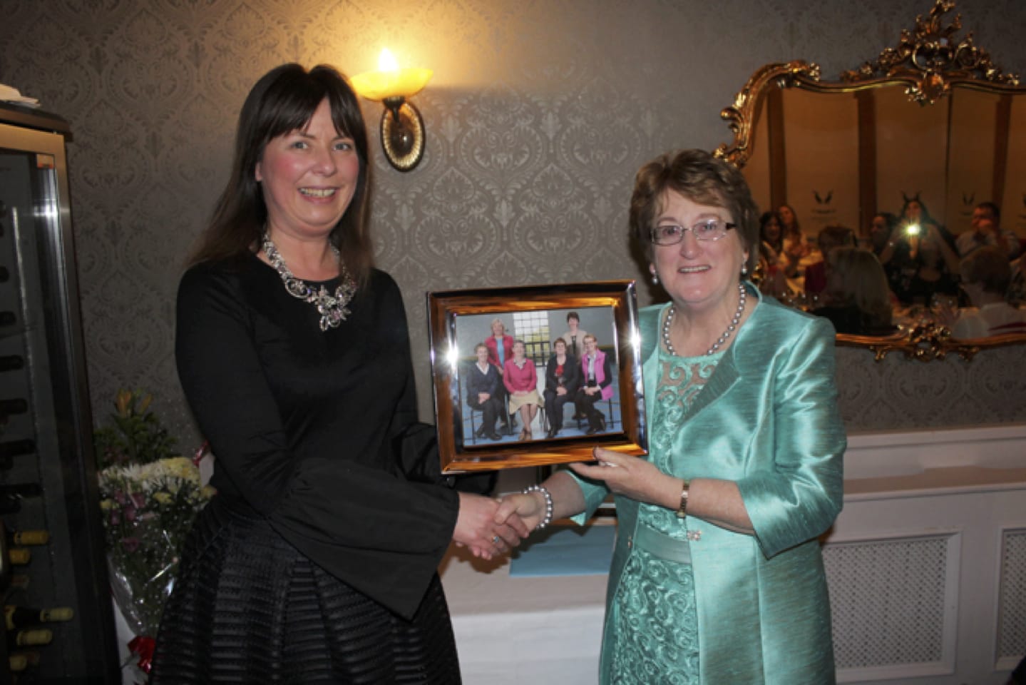 Feb 2017: Deputy Principal Liz Cregan presented Bernie Flynn with a staff photo